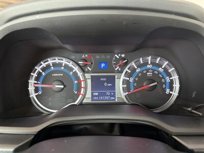 2019 Toyota 4Runner SR5 Premium   - Photo 12 - San Juan Capistrano, CA 92675