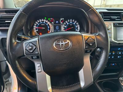 2015 Toyota 4Runner Limited  4X4 - Photo 34 - San Juan Capistrano, CA 92675