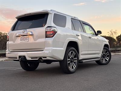 2015 Toyota 4Runner Limited  4X4 - Photo 9 - San Juan Capistrano, CA 92675