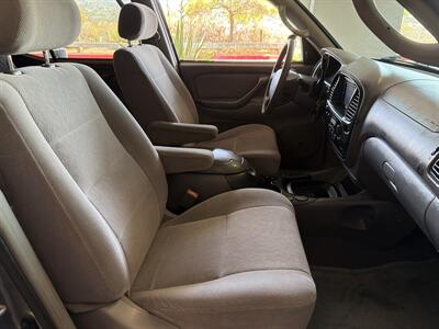 2004 Toyota Sequoia SR5   - Photo 15 - San Juan Capistrano, CA 92675