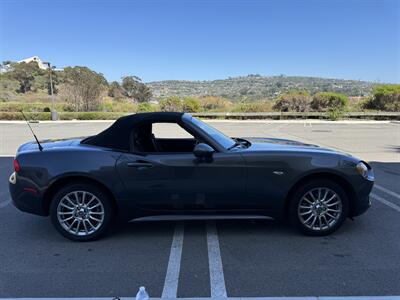 2017 FIAT 124 Spider Classica   - Photo 15 - San Juan Capistrano, CA 92675