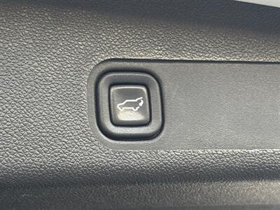 2014 Cadillac Escalade ESV Platinum   - Photo 26 - San Juan Capistrano, CA 92675