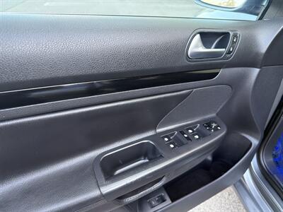 2012 Volkswagen Jetta SportWagen S PZEV - Photo 12 - San Juan Capistrano, CA 92675