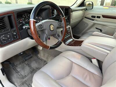 2006 Cadillac Escalade   - Photo 12 - San Juan Capistrano, CA 92675