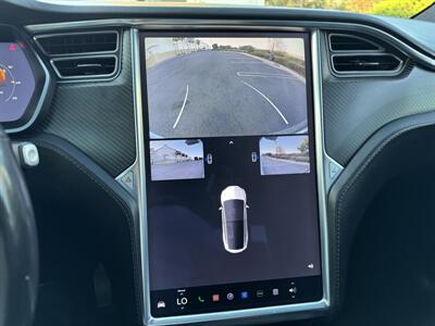 2018 Tesla Model X 75D   - Photo 22 - San Clemente, CA 92672