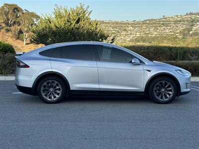 2018 Tesla Model X 75D   - Photo 9 - San Clemente, CA 92672