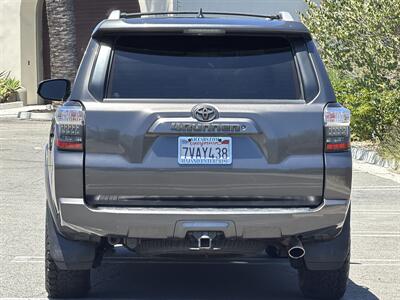 2016 Toyota 4Runner SR5 Premium - Photo 5 - San Juan Capistrano, CA 92675