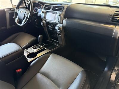 2016 Toyota 4Runner SR5 Premium - Photo 12 - San Juan Capistrano, CA 92675