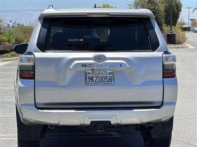 2021 Toyota 4Runner SR5 - Photo 5 - San Juan Capistrano, CA 92675