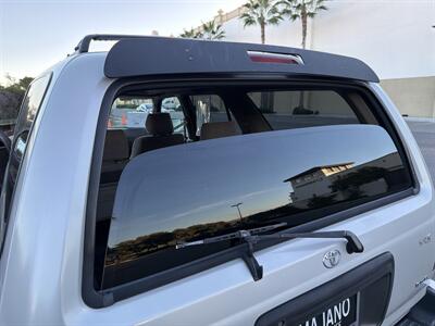 2000 Toyota 4Runner SR5   - Photo 23 - San Juan Capistrano, CA 92675