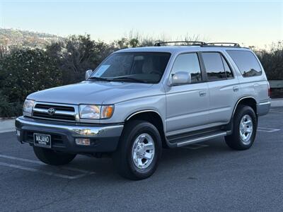 2000 Toyota 4Runner SR5   - Photo 2 - San Juan Capistrano, CA 92675