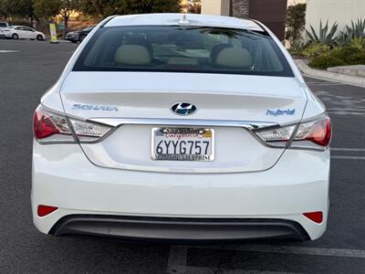 2012 Hyundai SONATA Hybrid Premium   - Photo 6 - San Juan Capistrano, CA 92675