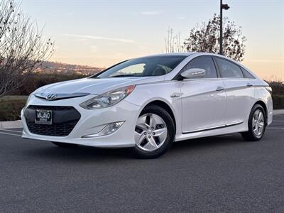 2012 Hyundai SONATA Hybrid Premium  