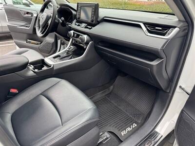 2021 Toyota RAV4 XLE Premium   - Photo 8 - San Juan Capistrano, CA 92675