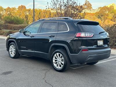 2019 Jeep Cherokee Latitude   - Photo 4 - San Clemente, CA 92672