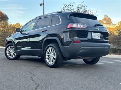 2019 Jeep Cherokee Latitude   - Photo 6 - San Clemente, CA 92672