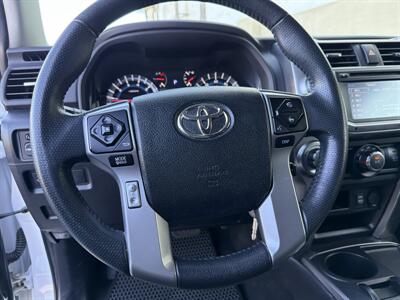 2018 Toyota 4Runner SR5 - Photo 22 - San Juan Capistrano, CA 92675