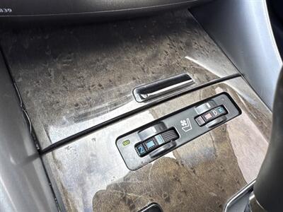 2012 Lexus IS 350C   - Photo 27 - San Clemente, CA 92672
