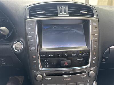 2012 Lexus IS 350C   - Photo 24 - San Clemente, CA 92672