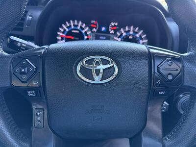 2019 Toyota 4Runner Limited Nightshade   - Photo 34 - San Juan Capistrano, CA 92675
