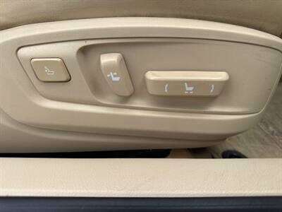 2013 Lexus ES   - Photo 30 - San Juan Capistrano, CA 92675