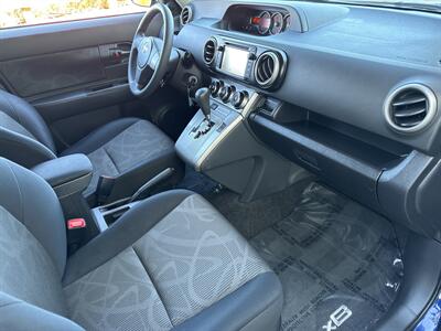 2015 Scion xB Release Series 10.0   - Photo 13 - San Clemente, CA 92672