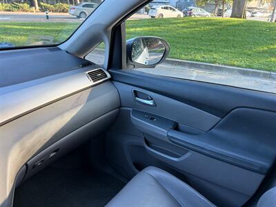 2015 Honda Odyssey EX-L w/Navi   - Photo 22 - Fremont, CA 94536