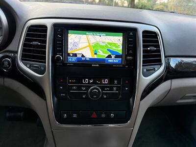 2012 Jeep Grand Cherokee Laredo X - Photo 12 - Fremont, CA 94536