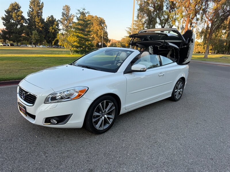 2013 Volvo C70 T5  