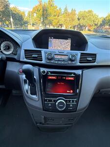 2014 Honda Odyssey Touring Elite   - Photo 14 - Fremont, CA 94536