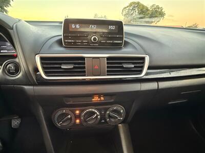 2014 Mazda Mazda3 i Sport   - Photo 18 - Fremont, CA 94536