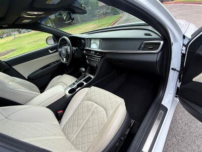 2017 Kia Optima SXL Turbo - Photo 10 - Fremont, CA 94536