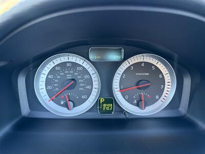 2012 Volvo C70 T5   - Photo 21 - Fremont, CA 94536