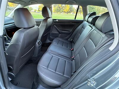 2014 Volkswagen Jetta SportWagen TDI   - Photo 7 - Fremont, CA 94536
