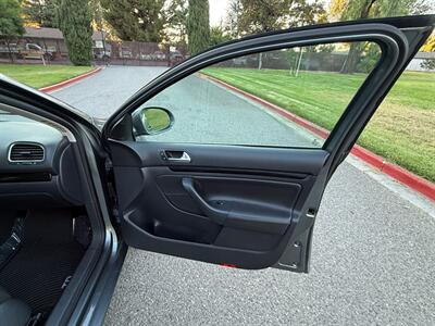 2014 Volkswagen Jetta SportWagen TDI   - Photo 22 - Fremont, CA 94536