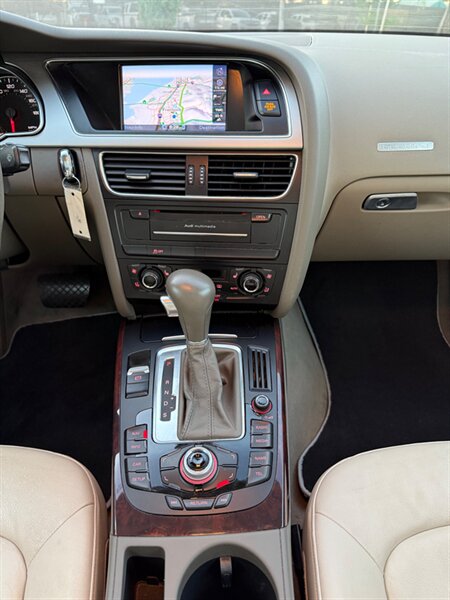 2012 Audi A5 2.0T Quattro Premium Plus photo 12