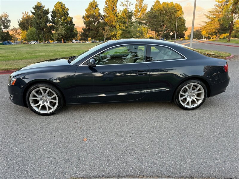 2012 Audi A5 2.0T Quattro Premium Plus photo 3