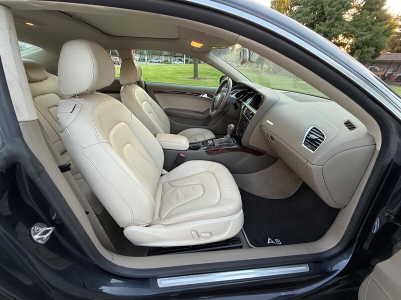 2012 Audi A5 2.0T Quattro Premium Plus photo 9