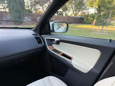 2015 Volvo XC60 T6 AWD - Photo 15 - Fremont, CA 94536