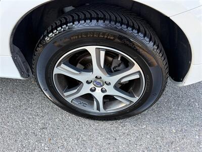 2015 Volvo XC60 T6 AWD - Photo 29 - Fremont, CA 94536