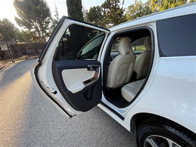 2015 Volvo XC60 T6 AWD - Photo 32 - Fremont, CA 94536