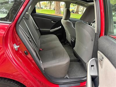 2014 Toyota Prius Three   - Photo 9 - Fremont, CA 94536