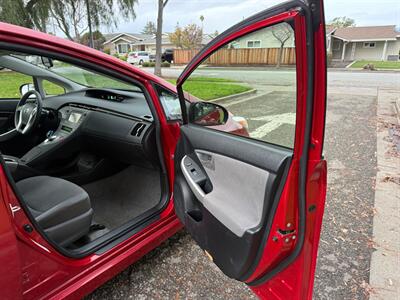 2014 Toyota Prius Three   - Photo 19 - Fremont, CA 94536