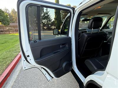 2012 Jeep Liberty Latitude   - Photo 22 - Fremont, CA 94536