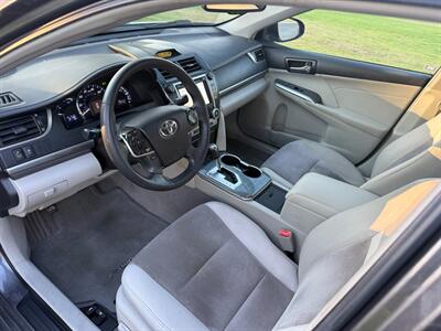 2014 Toyota Camry Hybrid XLE   - Photo 11 - Fremont, CA 94536