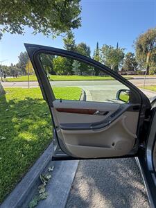 2007 Mercedes-Benz R 350   - Photo 16 - Fremont, CA 94536