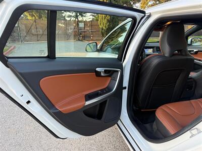 2015 Volvo V60 T5 Drive-E Premier   - Photo 28 - Fremont, CA 94536
