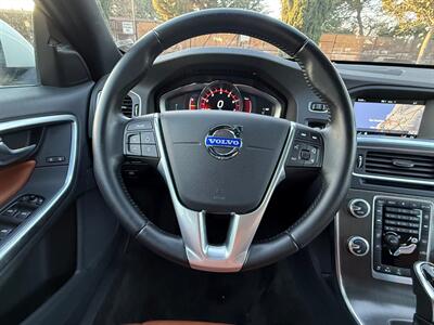 2015 Volvo V60 T5 Drive-E Premier   - Photo 23 - Fremont, CA 94536