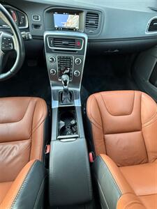 2015 Volvo V60 T5 Drive-E Premier   - Photo 16 - Fremont, CA 94536
