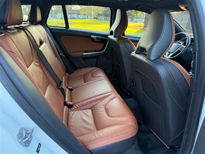 2015 Volvo V60 T5 Drive-E Premier   - Photo 19 - Fremont, CA 94536